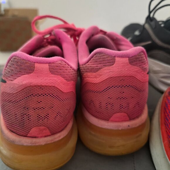 Nike Shoes, 10.5 Womens - Picture 7 of 9